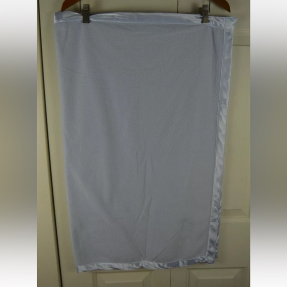 Cuddle Bear Collection Solid Light Blue Baby Blanket Silky Satin Edge Trim Lovey - Picture 8 of 9